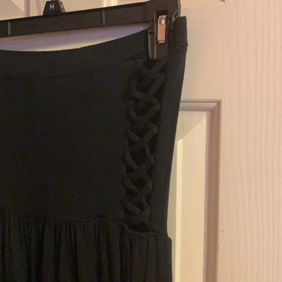 Women’s Strapless Jumpsuit - Picture 3 of 6